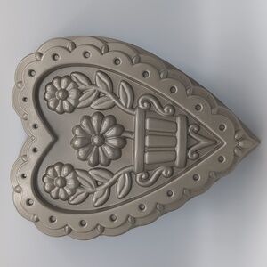 Nordic Ware Decorative Heart Cake Pan